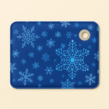 Tappetino refrigerante blu scuro con fiocchi di neve azzurri, perfetto per mantenere freschi i tuoi animali in estate